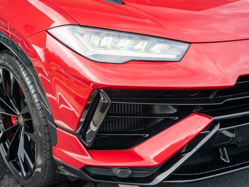 Used 2023 Lamborghini Urus S AWD/4WD image 8