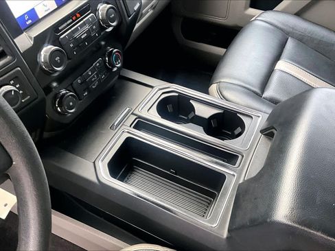 Used 2020 Ford F150 XL w/ Equipment Group 101A Mid AWD/4WD image 17