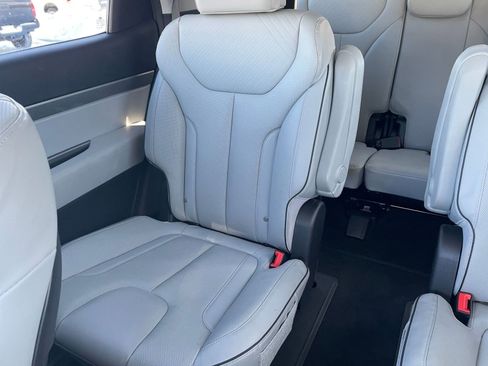 Used 2025 Hyundai Palisade SEL image 43