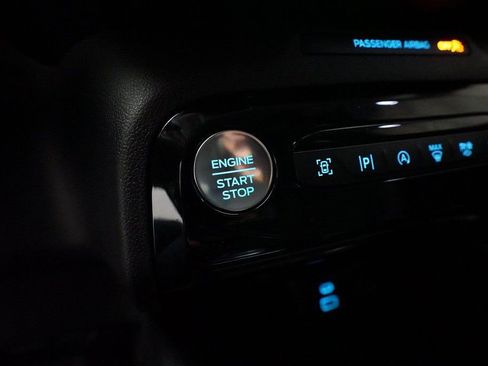 Used 2023 Ford Escape Platinum image 31