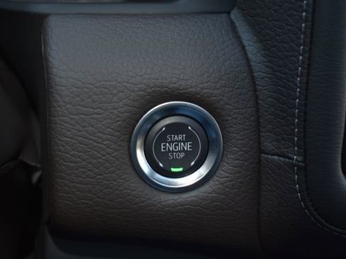 Used 2022 GMC Yukon Denali image 27