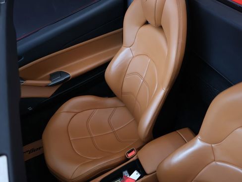 Used 2019 Ferrari 488 Spider RWD image 49