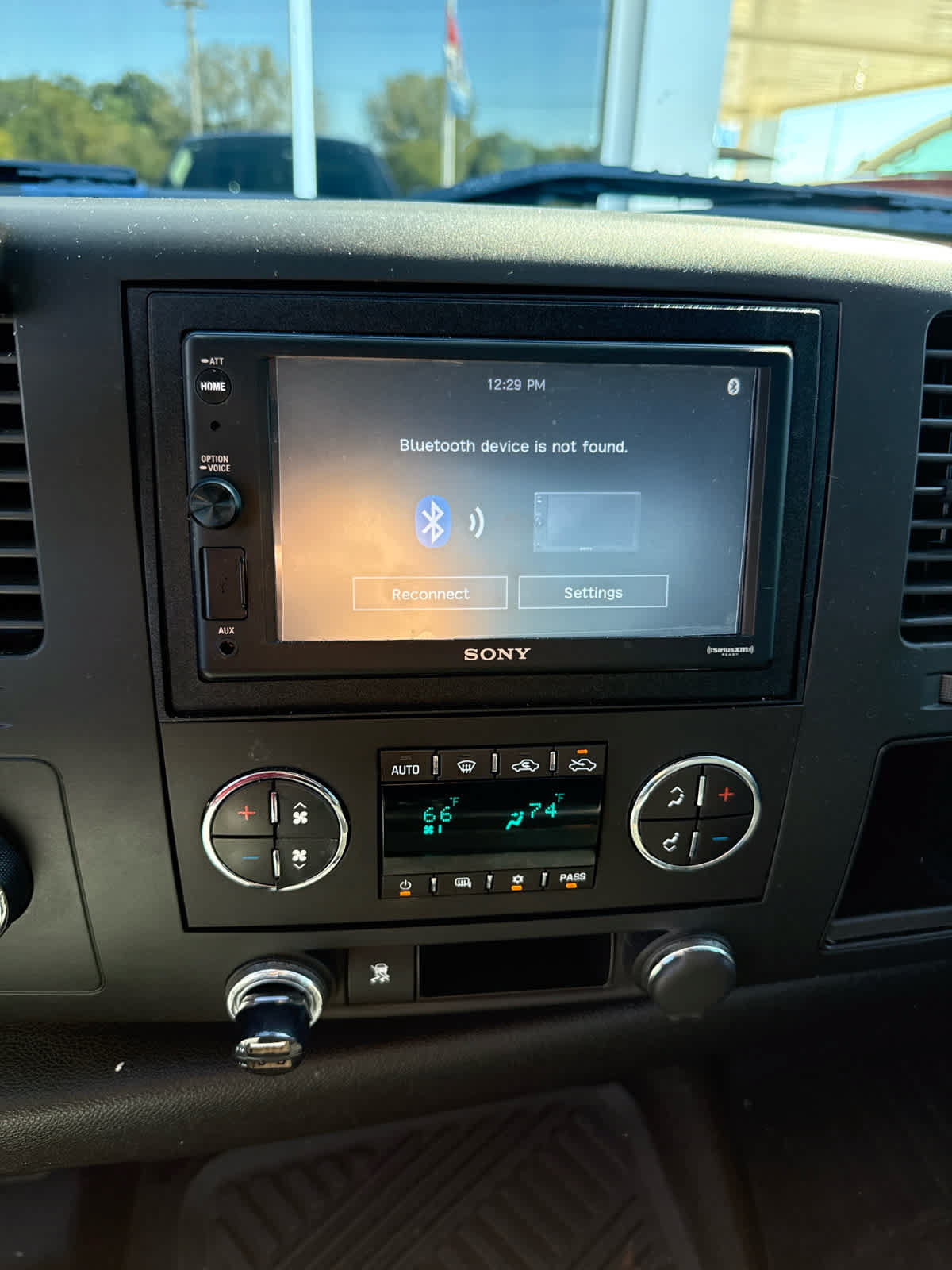 Used 2011 GMC Sierra 1500 SLE w/ Power Tech Package AWD/4WD image 10