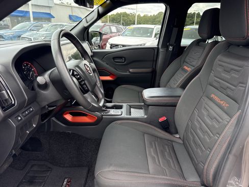 Used 2026 Nissan Frontier PRO-4X AWD/4WD image 11