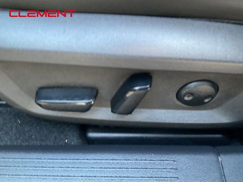 Used 2021 Nissan Rogue Platinum image 23