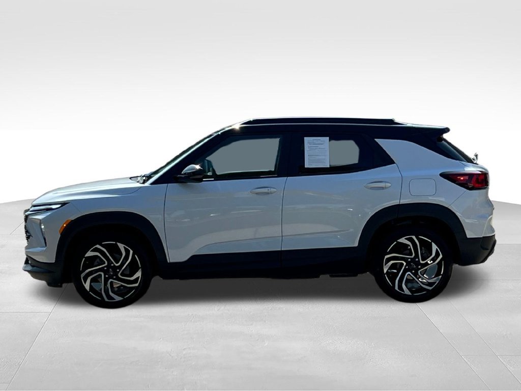 Used 2026 Chevrolet TrailBlazer RS w/ Convenience Package FWD image 16