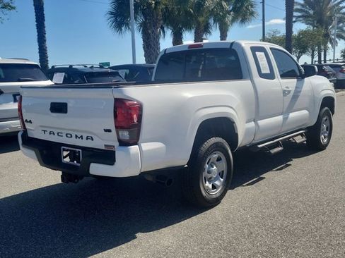 Used 2023 Toyota Tacoma SR AWD/4WD image 4