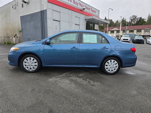 Used 2013 Toyota Corolla LE image 4
