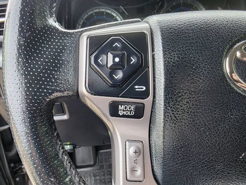 Used 2016 Toyota 4Runner SR5 AWD/4WD image 30