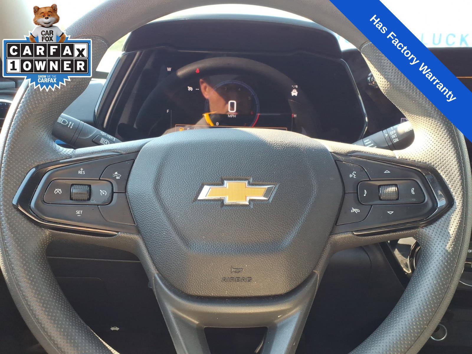 Used 2025 Chevrolet Trax LT FWD image 26