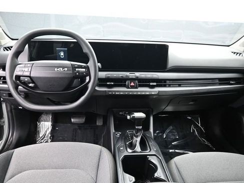Used 2025 Kia K4 FWD image 10