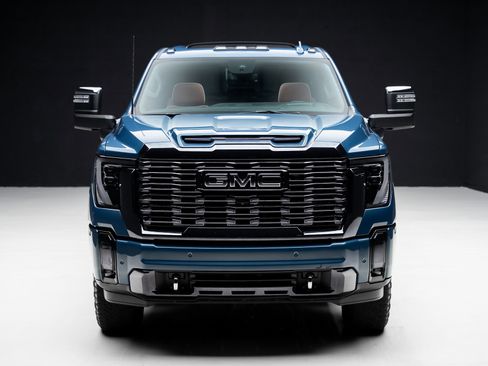 Used 2024 GMC Sierra 2500 Denali Ultimate w/ LPO, GMC Protection Package image 5