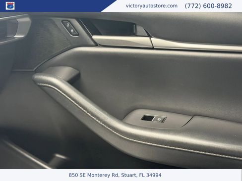 Used 2021 MAZDA MAZDA3 s FWD image 34