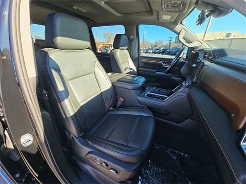 Used 2024 GMC Sierra 2500 Denali w/ Denali Reserve Package image 17