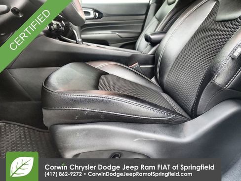 Used 2024 Jeep Compass Latitude w/ Convenience Group image 19