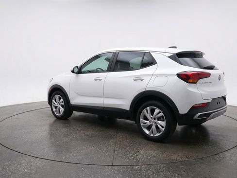 Used 2025 Buick Encore GX Preferred AWD/4WD image 6