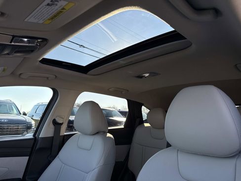 Certified 2025 Hyundai Tucson SEL image 3