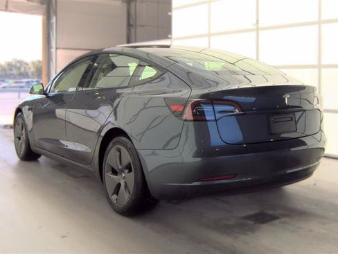 Used 2023 Tesla Model 3 Standard Range RWD image 3