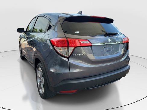 Used 2019 Honda HR-V LX image 5