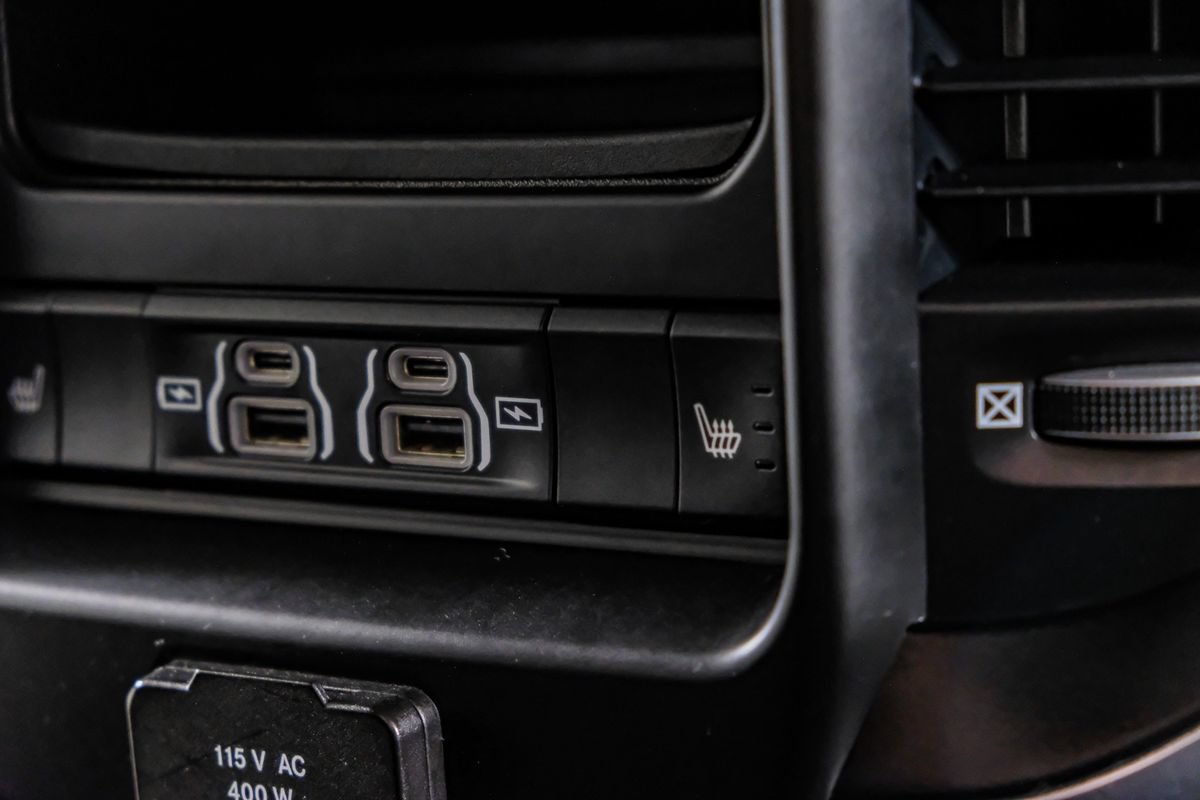 Used 2023 RAM 2500 Laramie AWD/4WD image 32