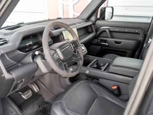 Used 2023 Land Rover Defender 110 Carpathian Edition AWD/4WD image 7