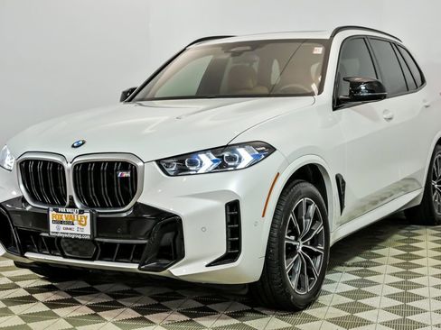 Used 2025 BMW X5 M60i AWD/4WD image 5