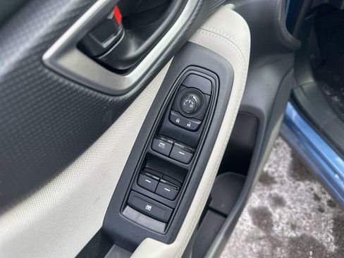 Used 2022 Subaru Forester Base image 10