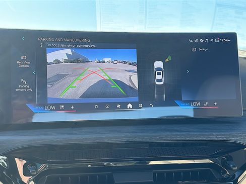 New 2026 BMW 330i Sedan w/ Premium Package image 23