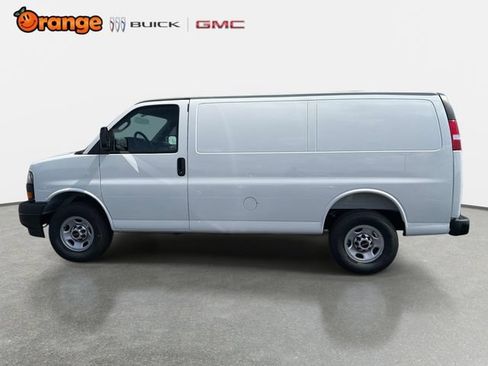 New 2026 GMC Savana 2500 w/ Driver Convenience Package RWD image 6