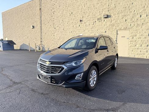 Used 2018 Chevrolet Equinox LT AWD/4WD image 1