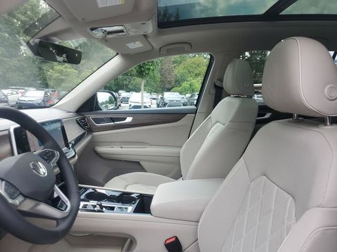 New 2026 Volkswagen Atlas SEL Premium R-Line image 18