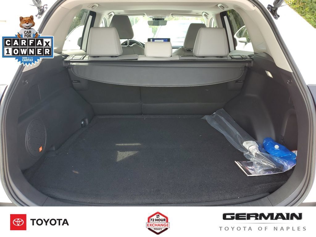Used 2023 Toyota RAV4 Limited AWD/4WD image 22