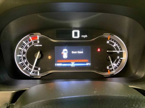 Used 2018 Honda Pilot Touring image 27