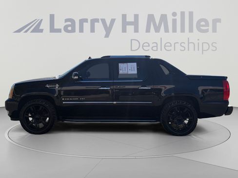 Used 2008 Cadillac Escalade EXT AWD/4WD image 2