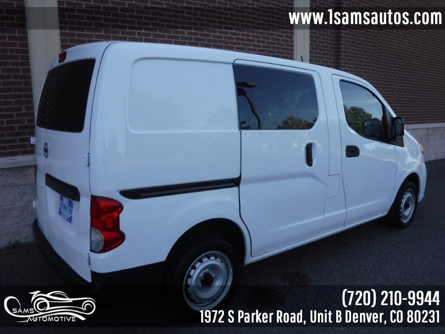 Used 2020 Nissan NV200 S w/ Back Door Glass Package FWD image 3