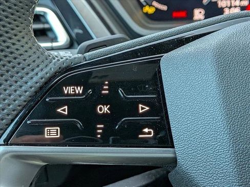 Used 2025 Audi Q4 e-tron Premium Plus w/ Premium Plus AWD/4WD image 15