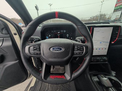 Used 2025 Ford Ranger Raptor image 7
