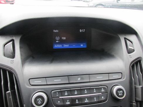 Used 2018 Ford Focus S FWD image 56