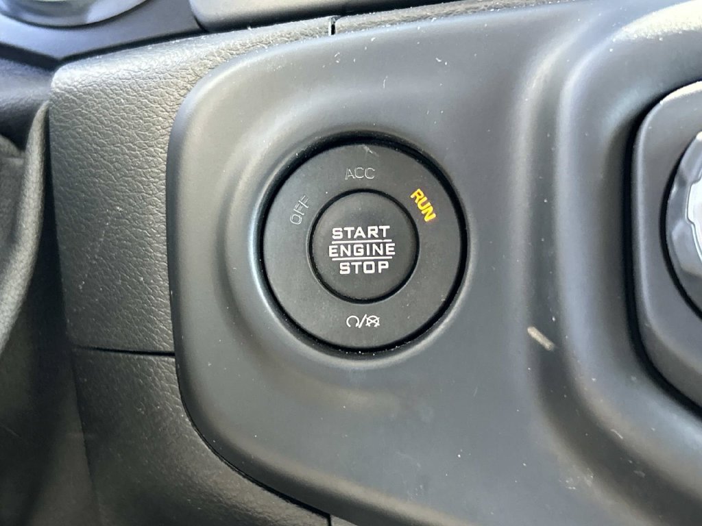 Used 2021 Jeep Wrangler Sport AWD/4WD image 42