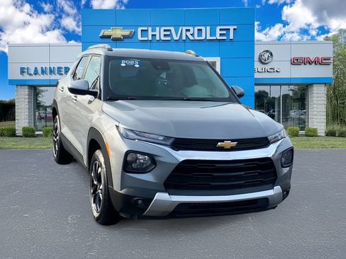 Used 2023 Chevrolet TrailBlazer LT w/ Convenience Package AWD/4WD image 7