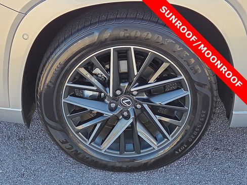 Used 2024 Lexus TX 350 FWD w/ Captains Chair Package image 7