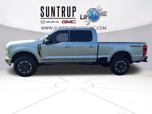 Used 2023 Ford F350 Lariat w/ Tremor Off-Road Package image 2