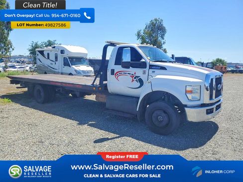 Used 2017 Ford F650 2WD Regular Cab Super Duty image 5