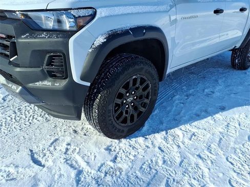 Certified 2023 Chevrolet Colorado Trail Boss w/ Technology Package image 4