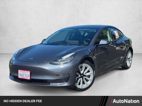 Used 2022 Tesla Model 3 RWD image 1
