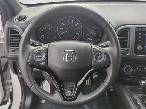 Used 2021 Honda HR-V Sport image 23