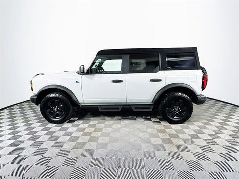 Used 2024 Ford Bronco Black Diamond image 2