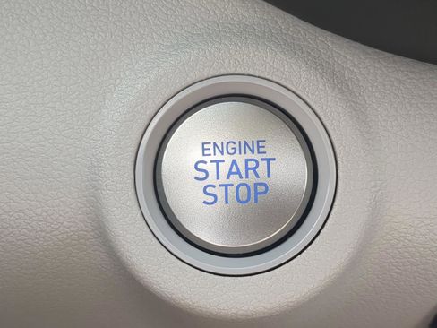New 2026 Hyundai Venue SEL FWD image 26