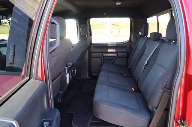 Used 2018 Ford F150 XLT w/ Equipment Group 302A Luxury AWD/4WD image 9