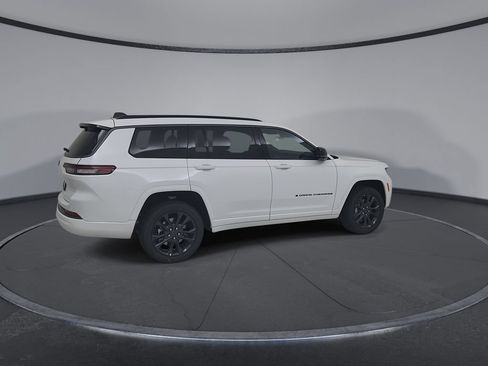 New 2026 Jeep Grand Cherokee L Limited AWD/4WD image 14